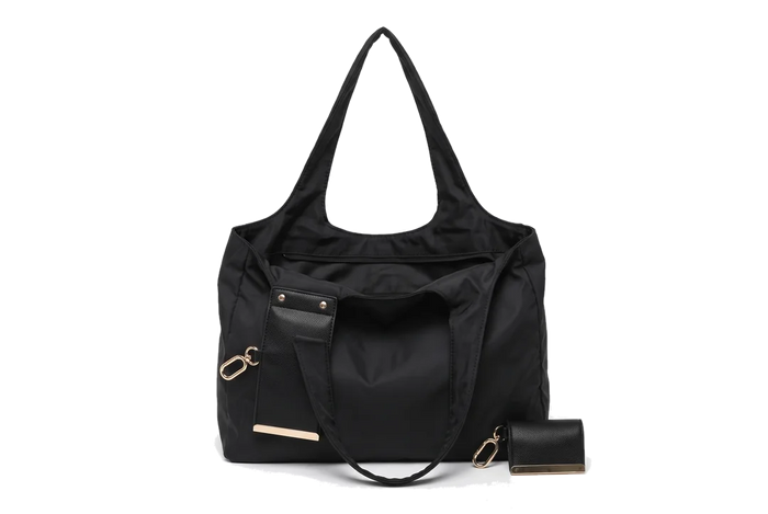 La Pocket Tote y su funda de piel, la misma pieza